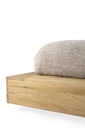 51201_51202_51203_51204_Oak_Madra_bed_det01_cut_WEB.jpg